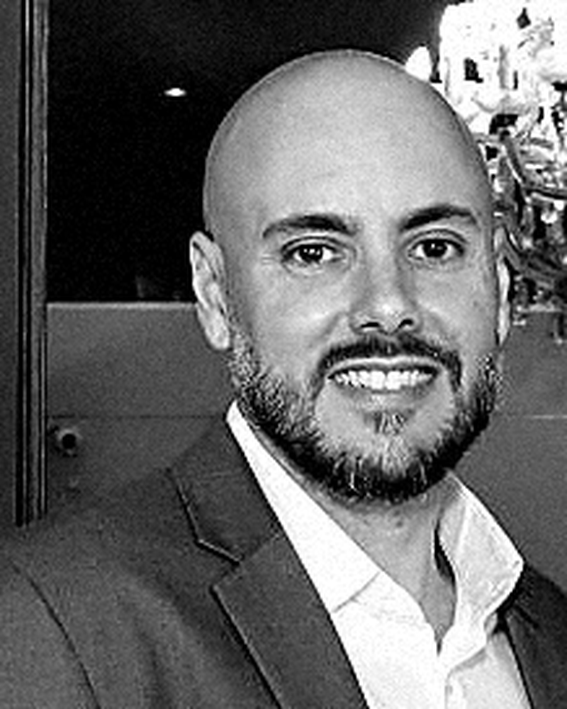 Lucas Baeta, retrato editorial